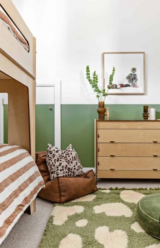 luxury accommodation holiday house wollongong airbnb south coast nsw
